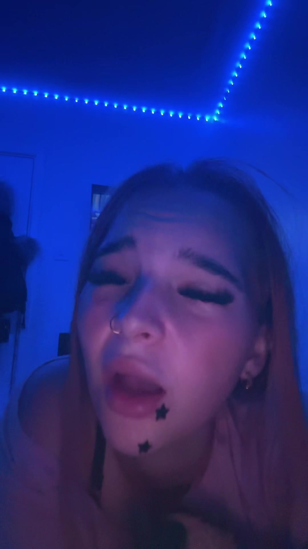 @Ameliacafff🤫🤫