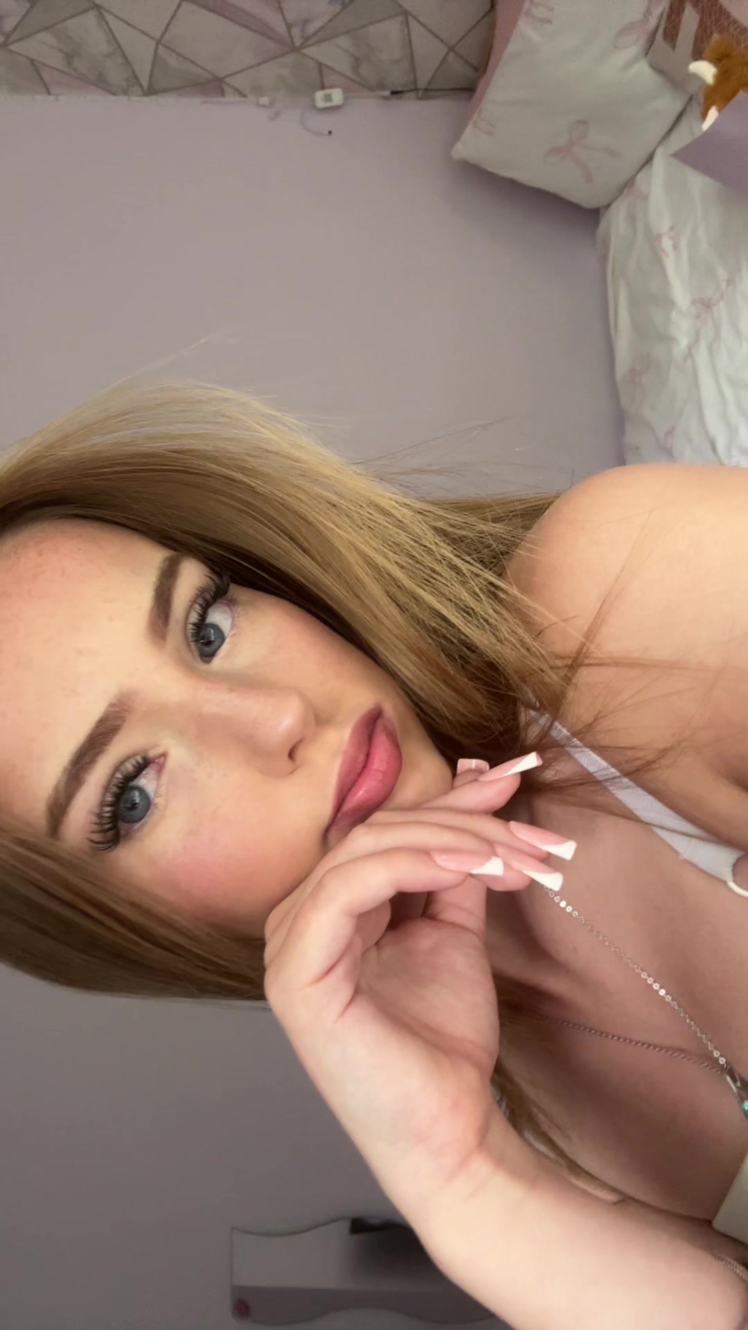 @𝐟𝐚𝐞🎀