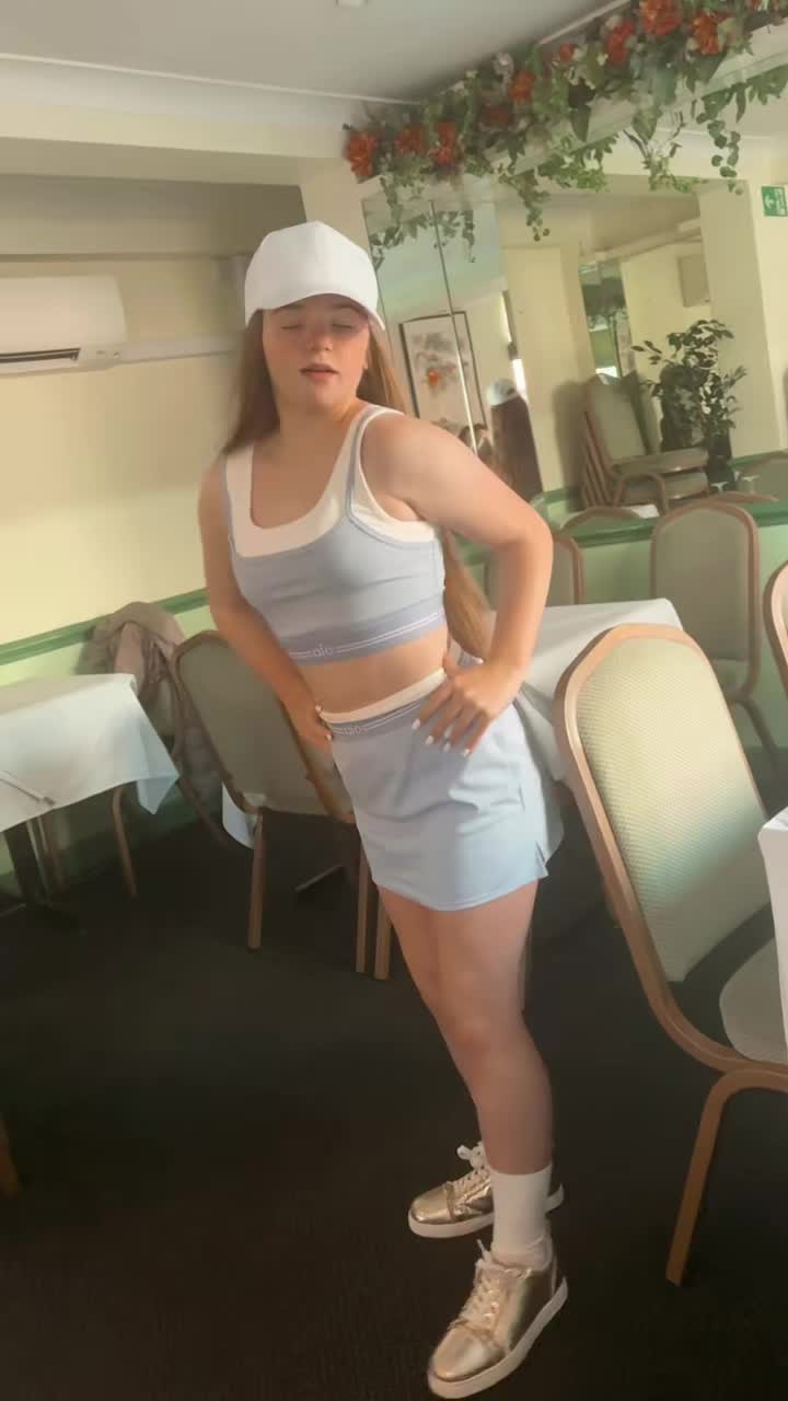 @👸🏽 Ann