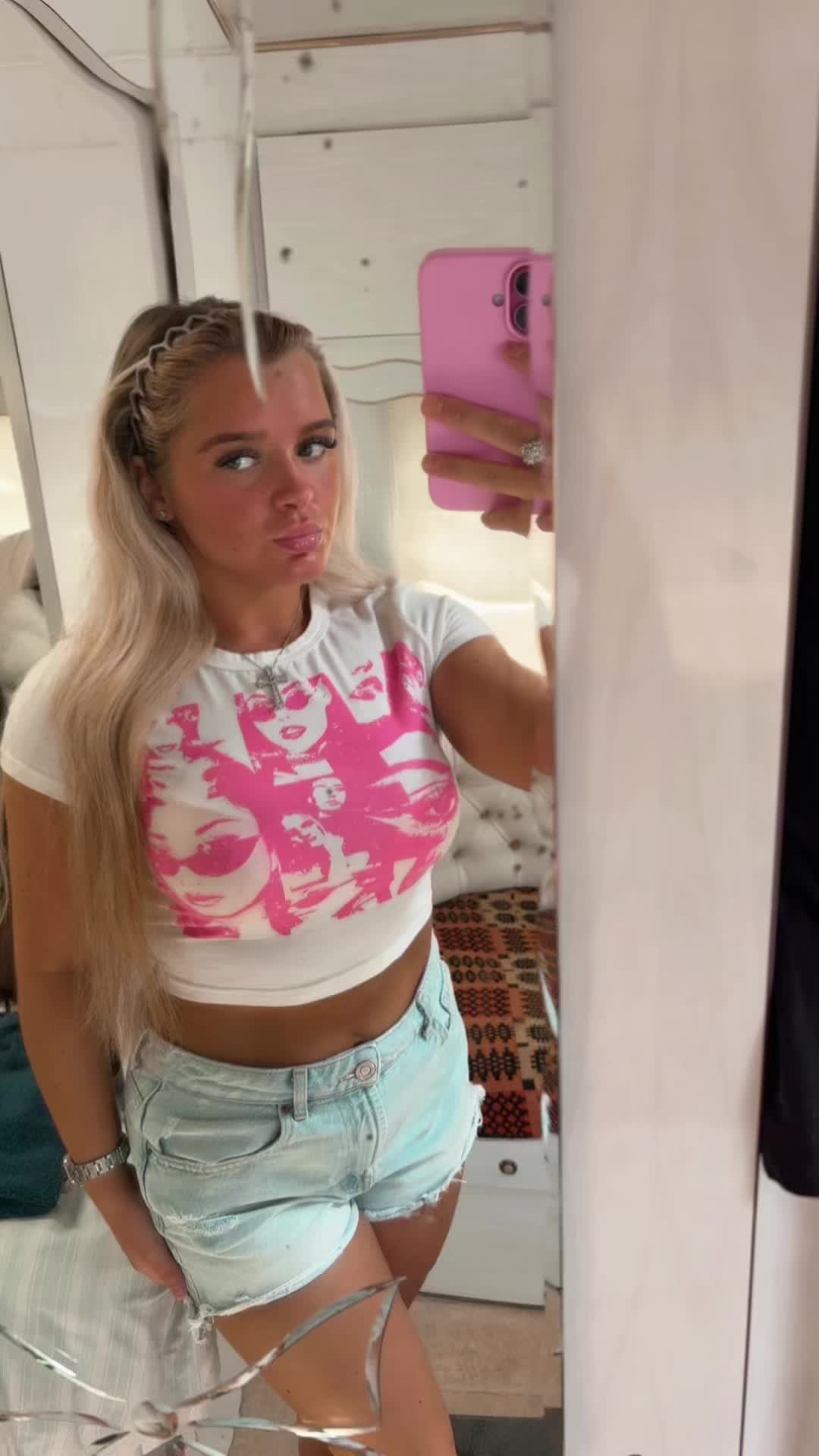 @suetinawardx16