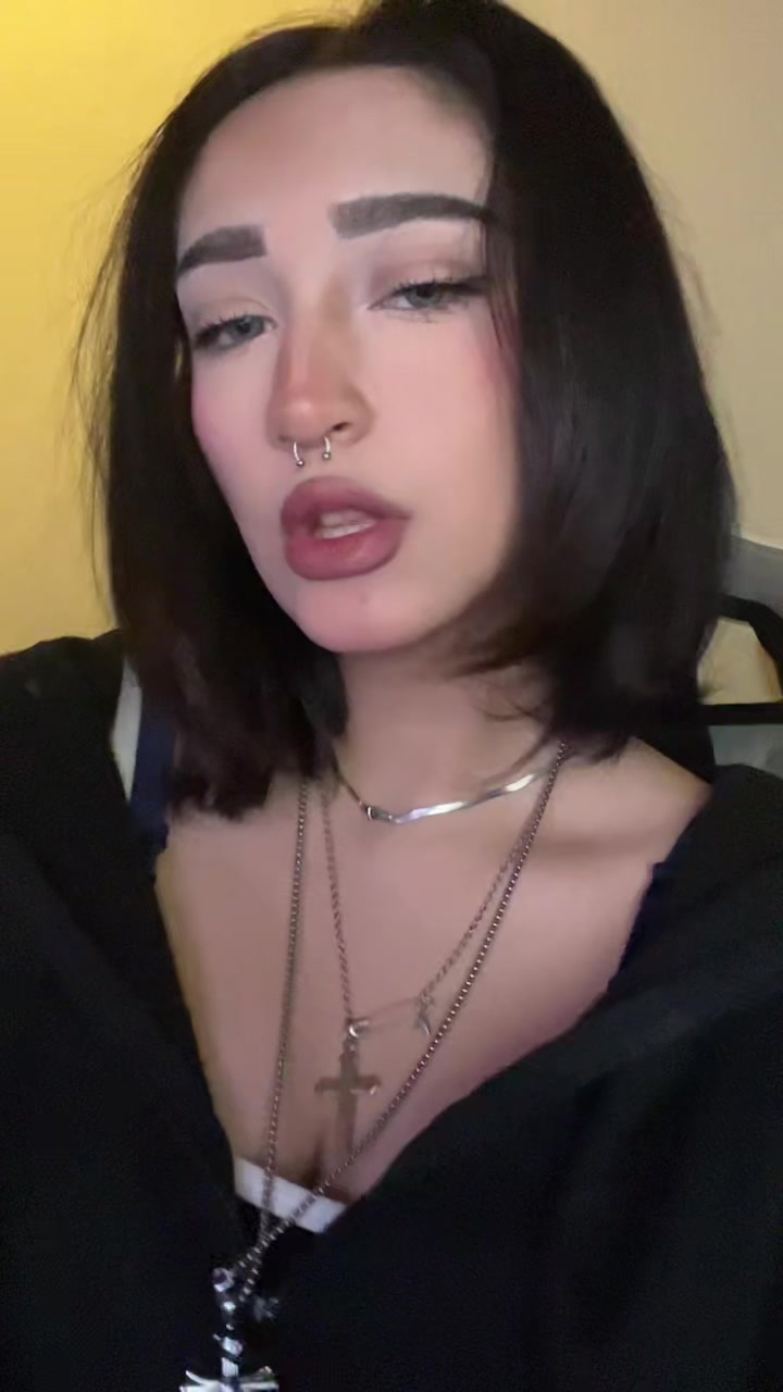 @Yasmine