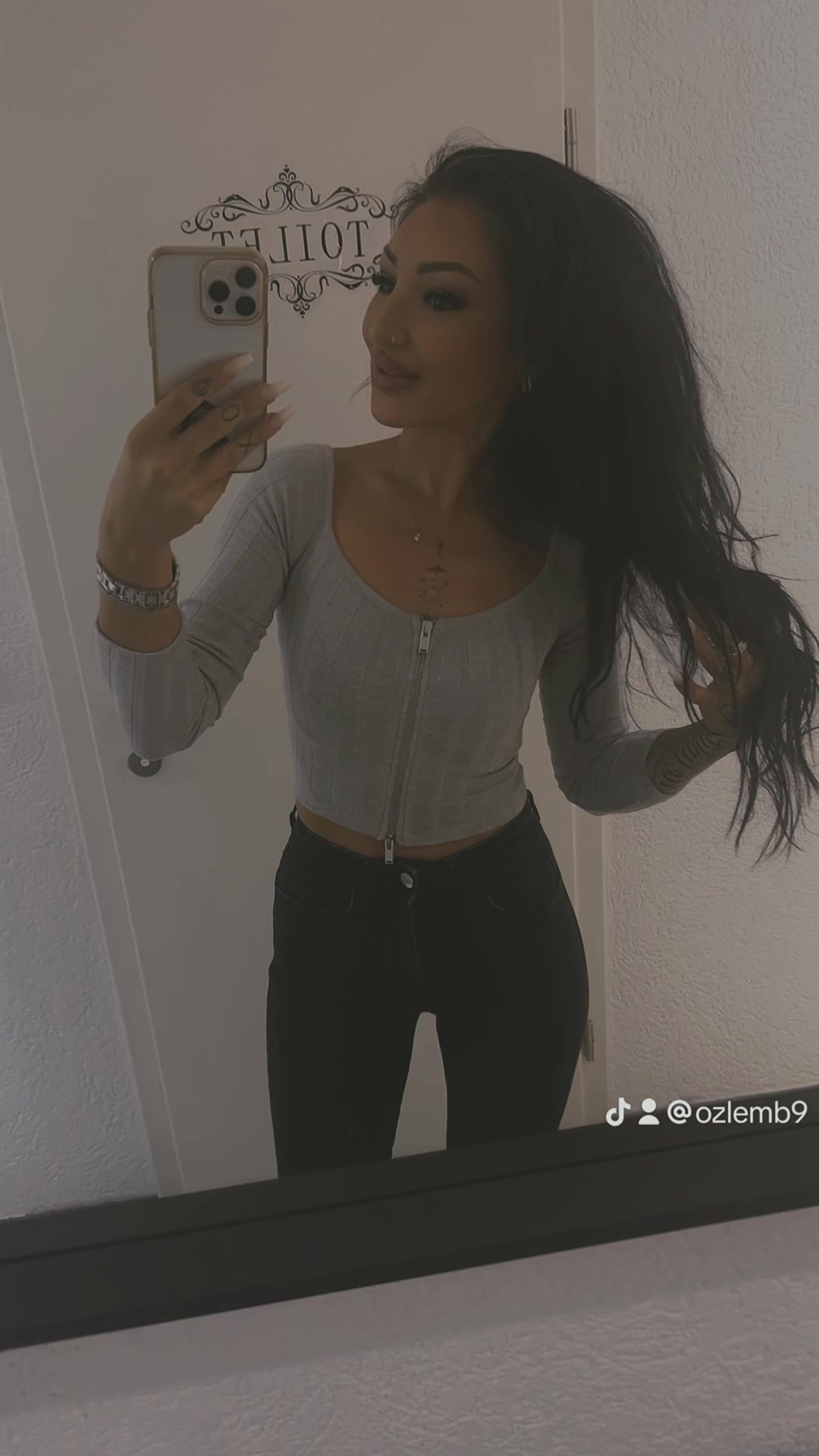@𝒪̈𝓏𝓁ℯ𝓂