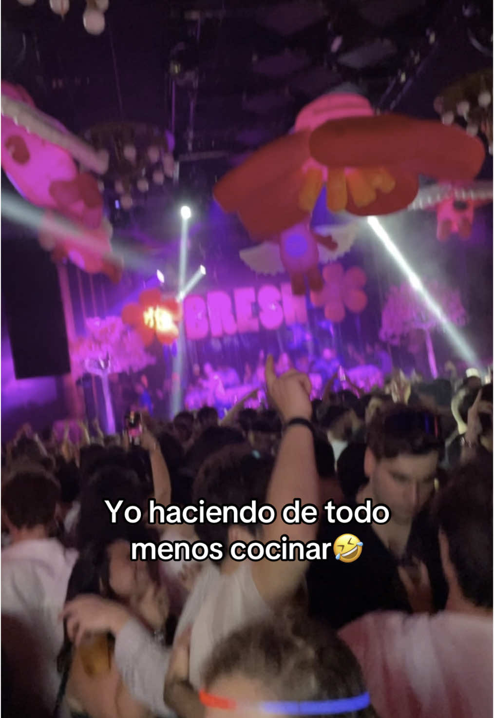 @ANGELAAA✨
