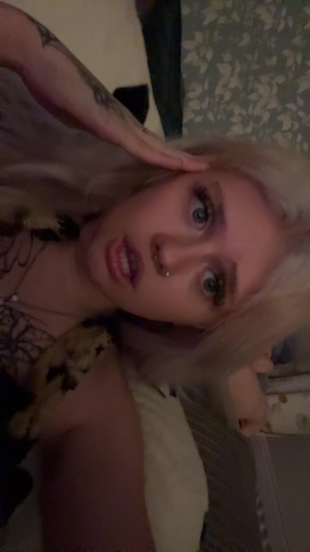 @Sophie Anna ⛓️