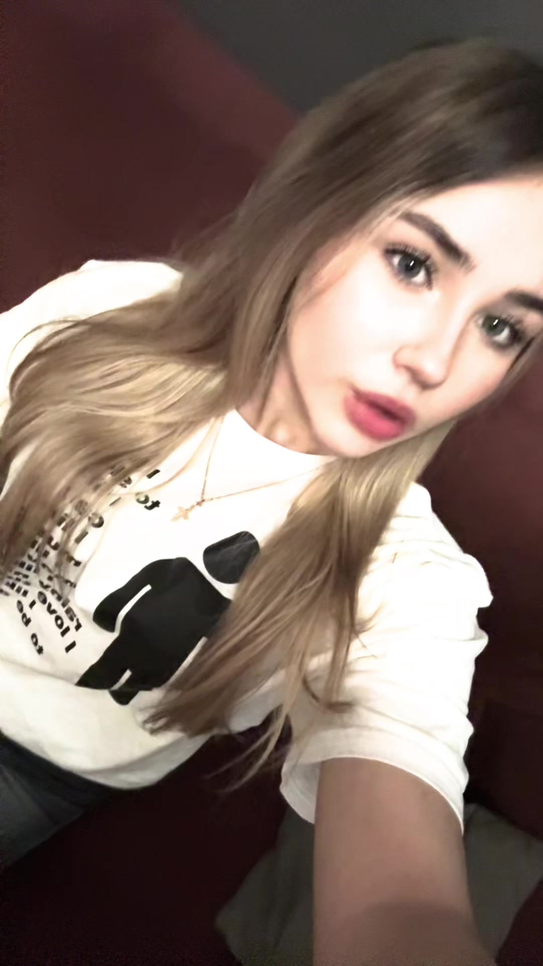 @бледная