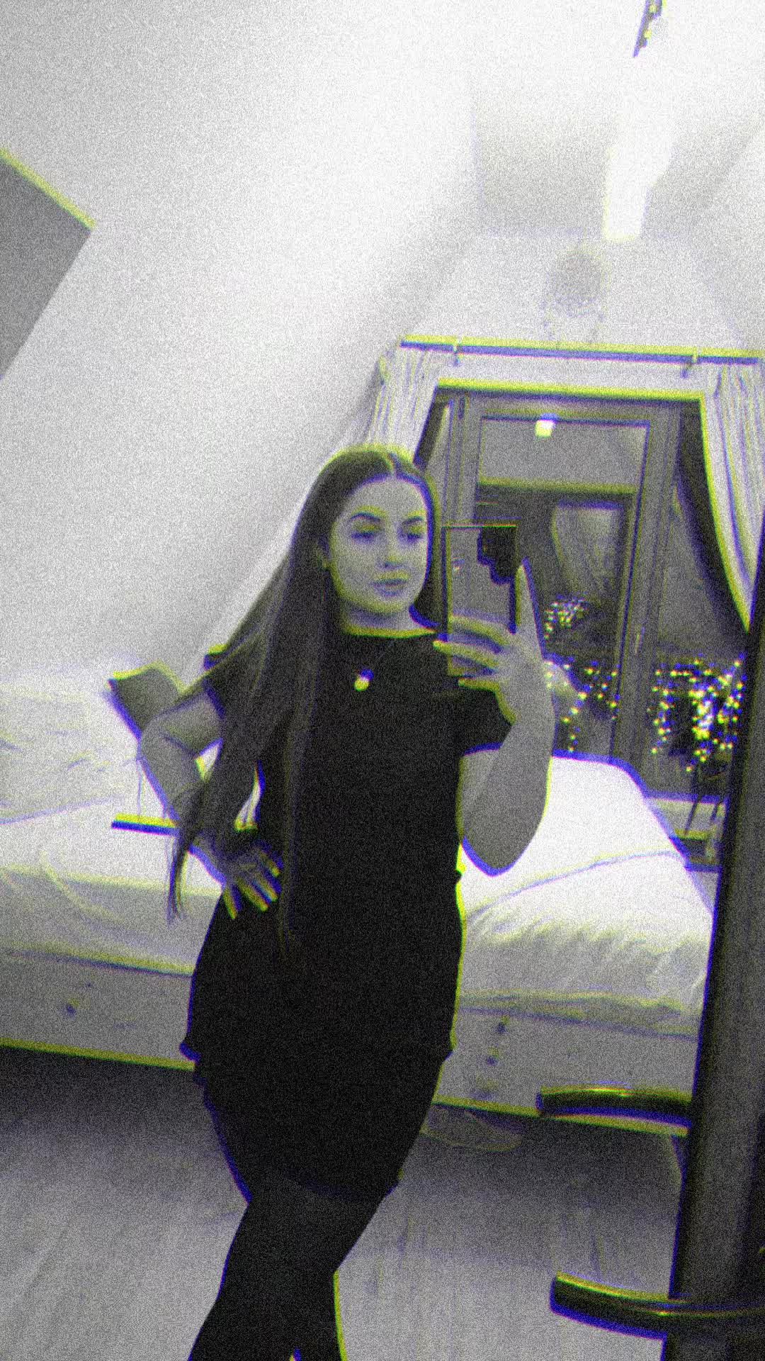 @ᴀʟᴇxᴀɴᴅʀᴀ