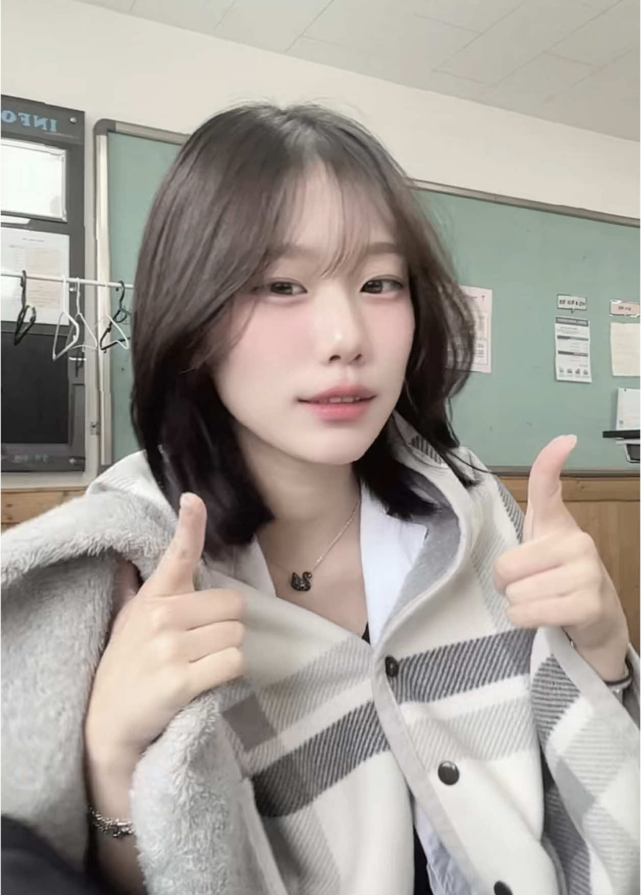 @황윤주