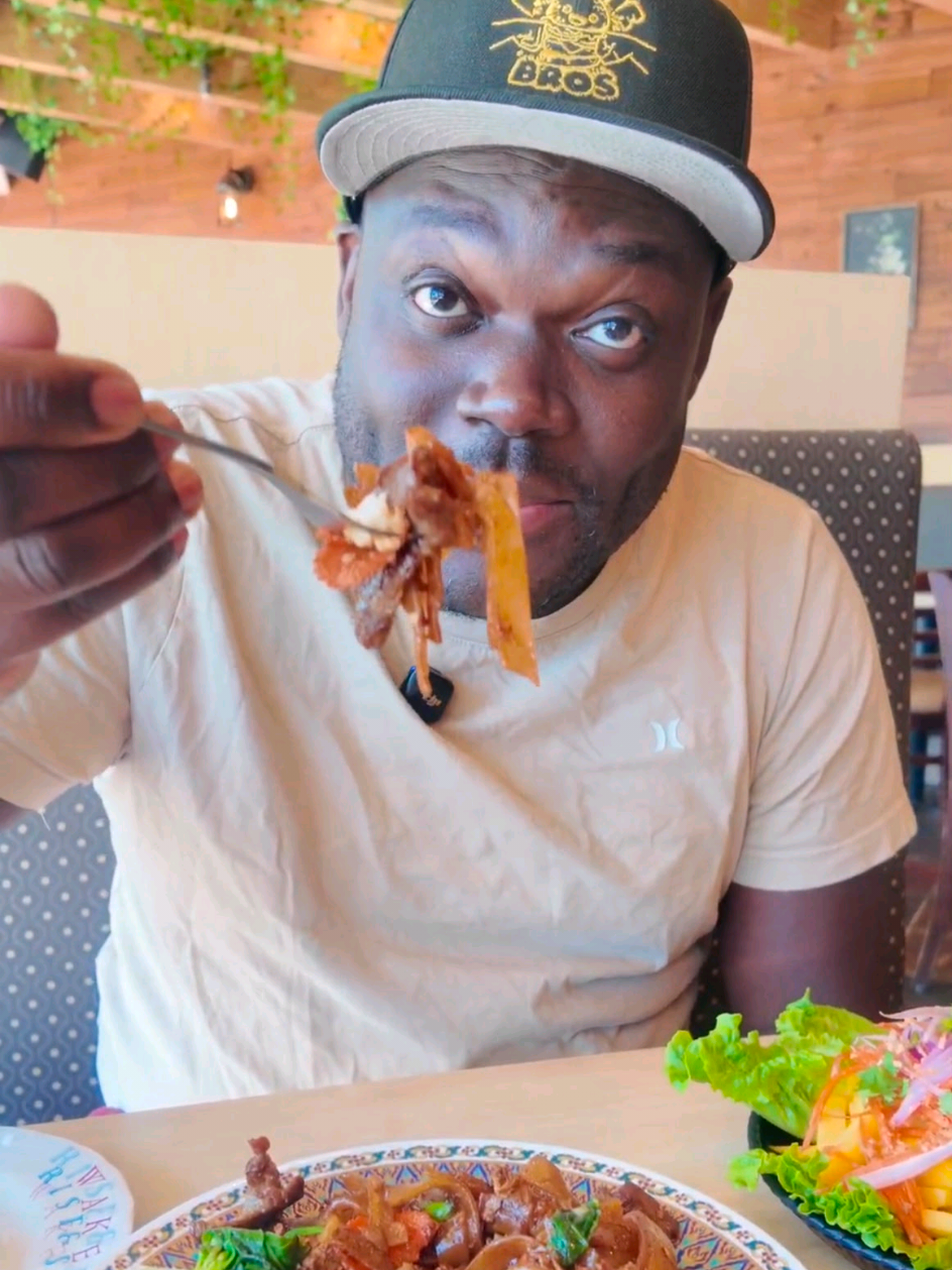 @Foodie Bros | Every1Eats