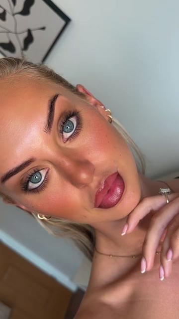 @Rhiannon blue