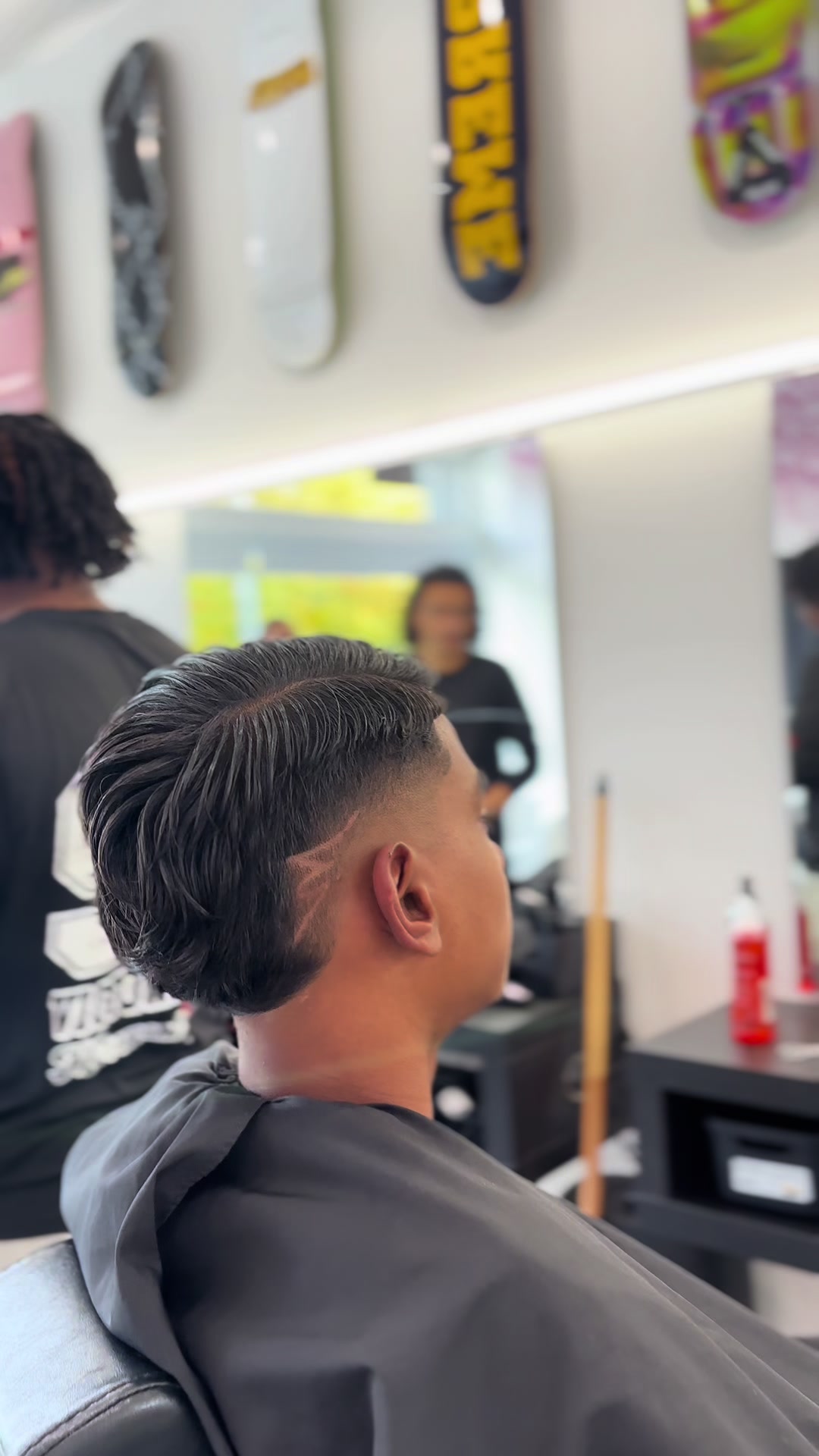 @LRZ_HAIR.BARBER