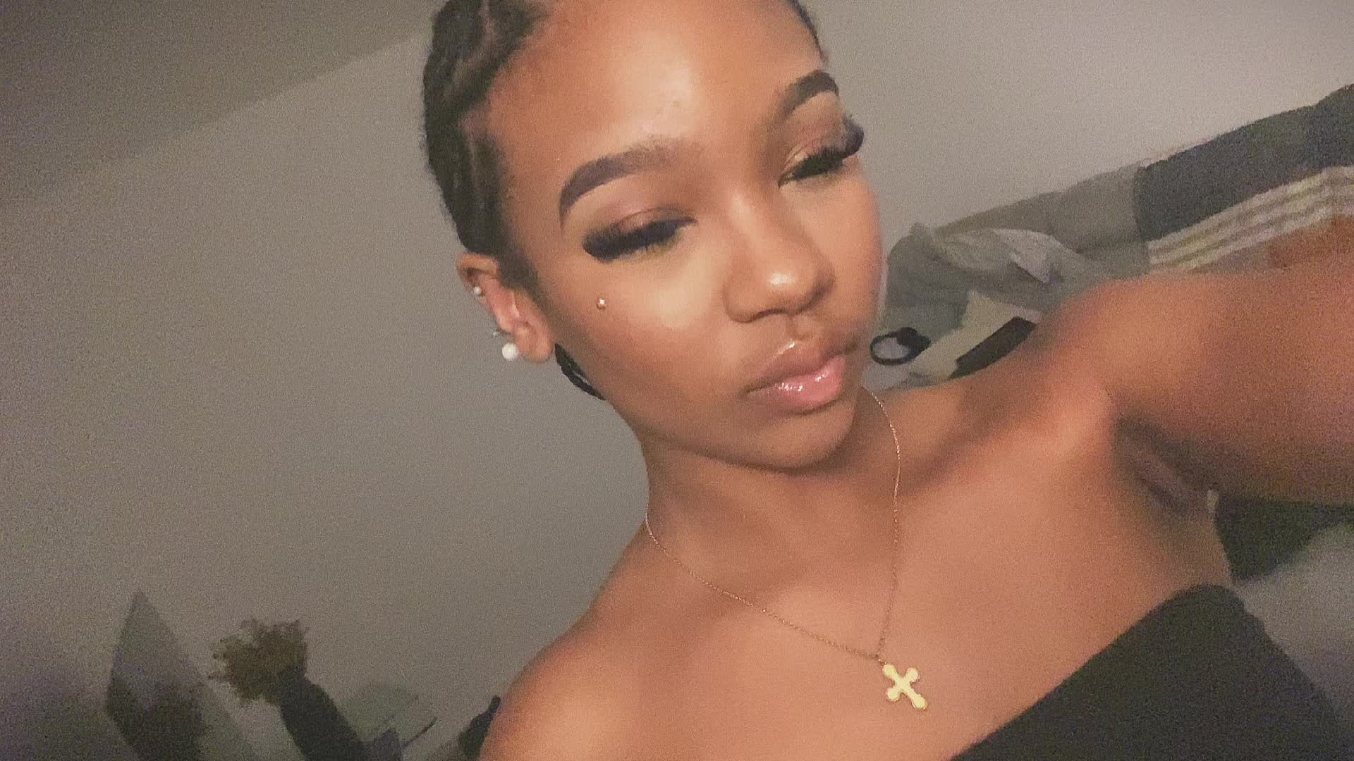 @Jussy 𖣂