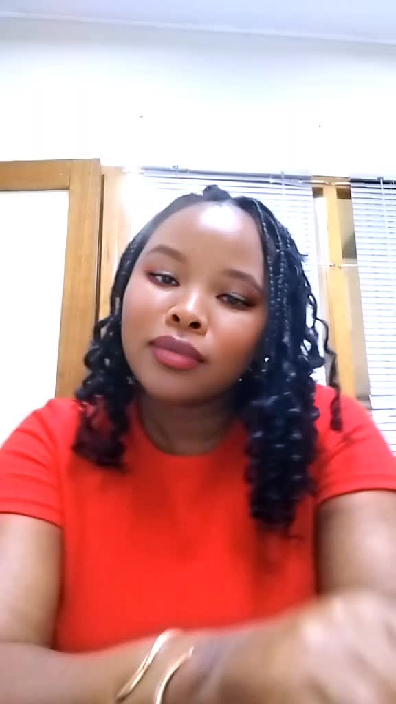 @Nwabisa KM