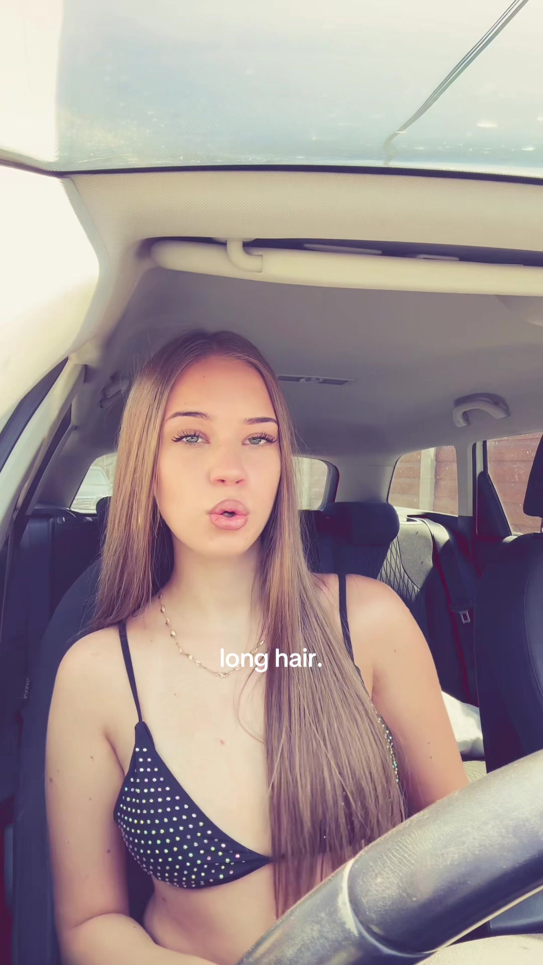 @𝓥𝓲𝓿𝓲𝓮𝓷