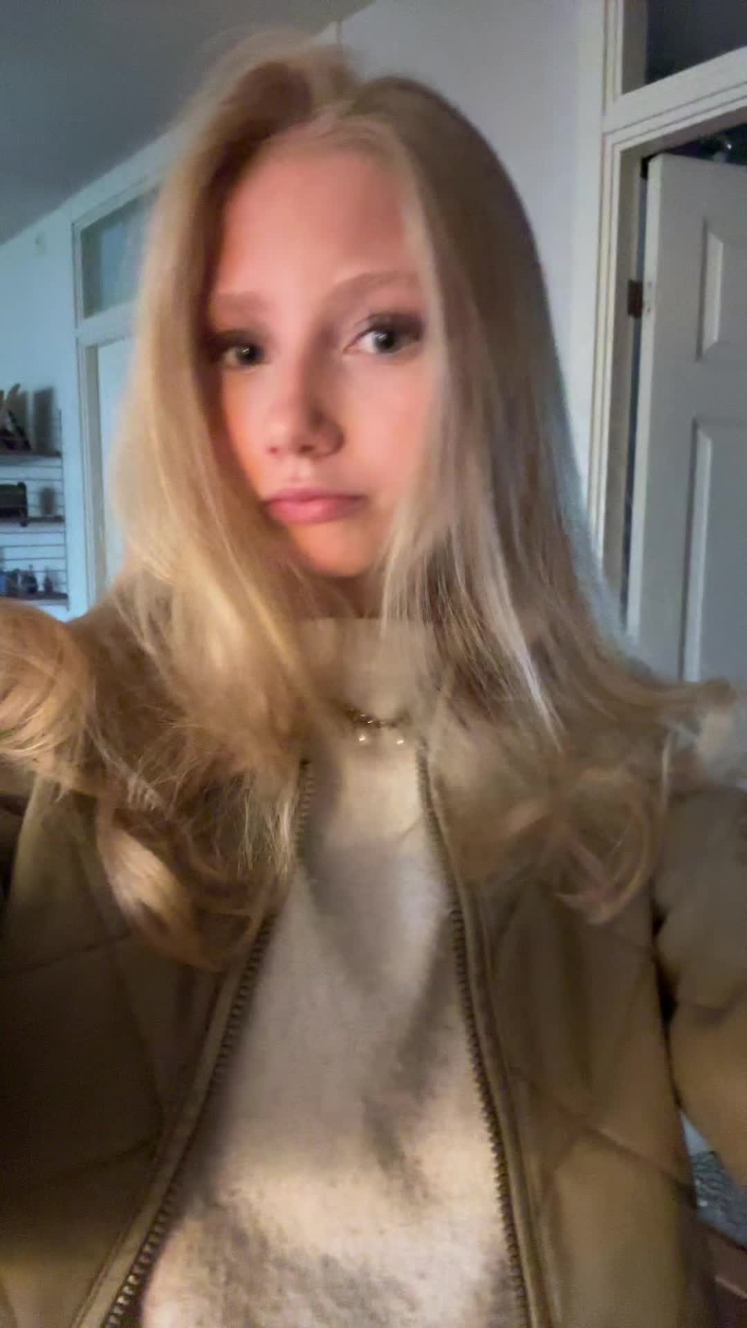 @S🦄