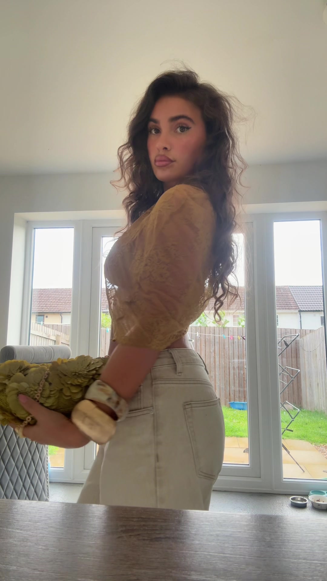 @𝑪𝒉𝒂𝒓𝒍𝒆𝒚🥥🥂🐆xxxx