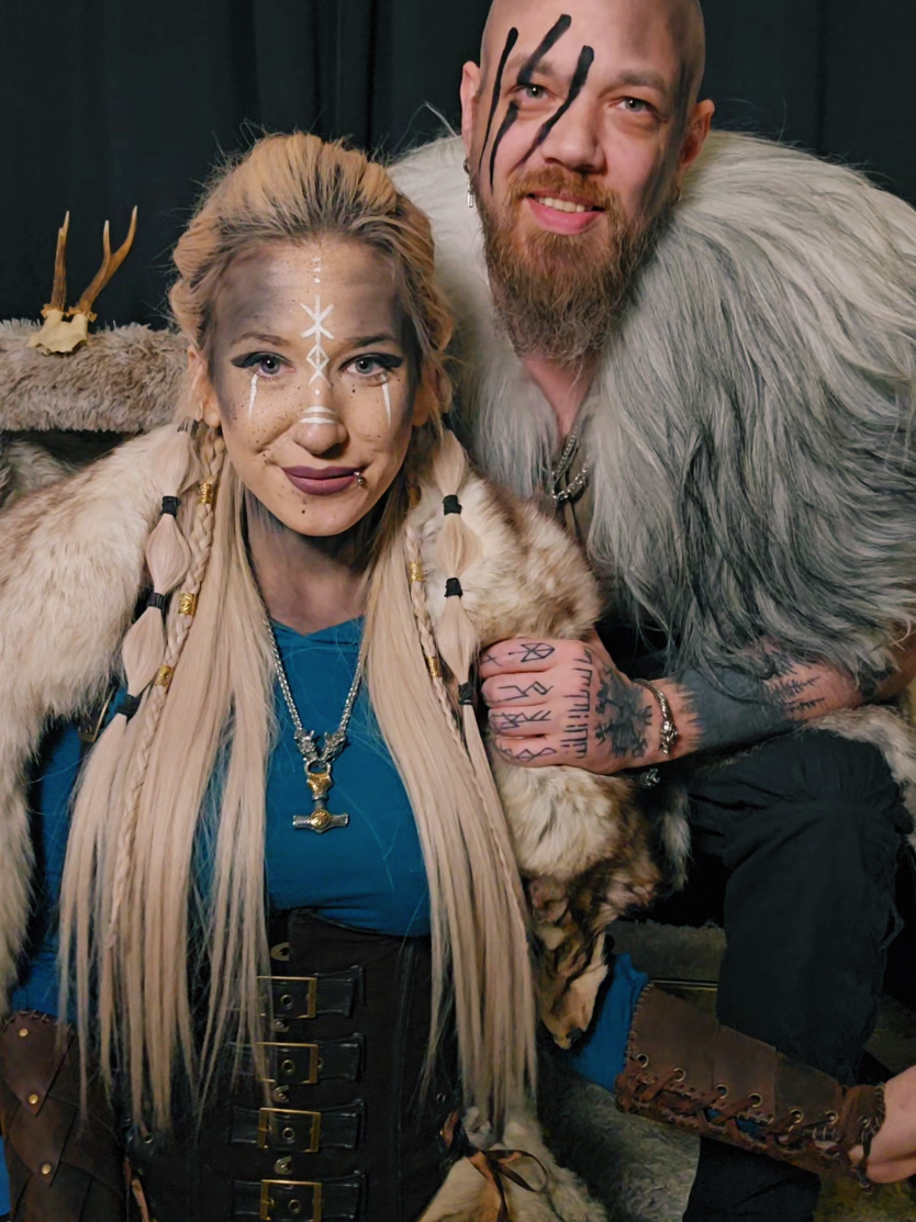 @VikingJulia
