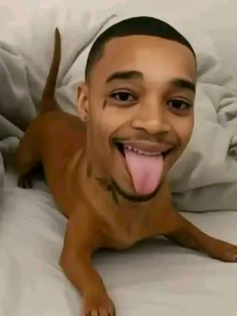 @Emz <2