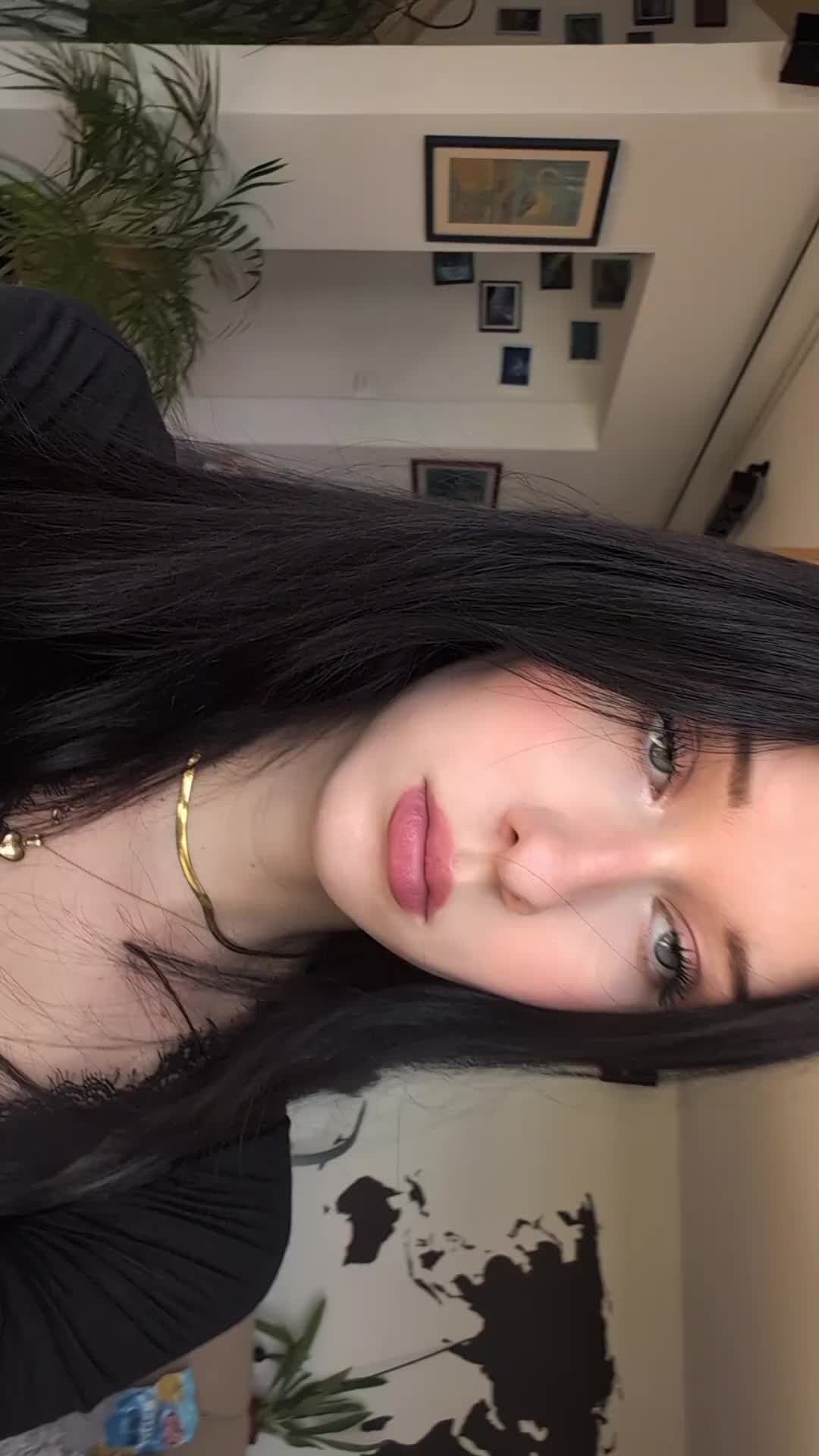 @anna