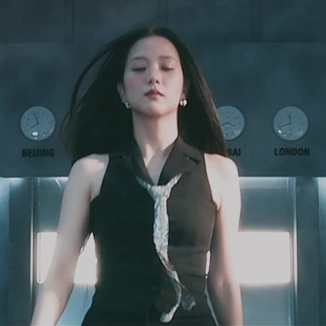 @𝐬𝐮𝐳𝐲𝐫𝐨𝐬𝐢❀