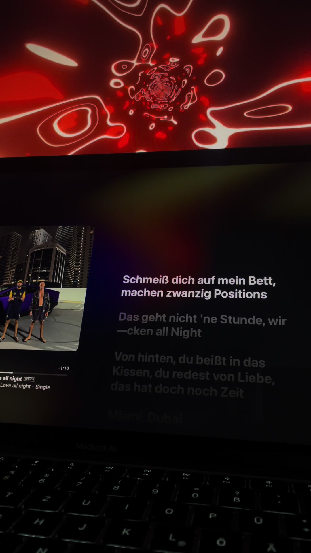 @Deutschrapvomfeinsten
