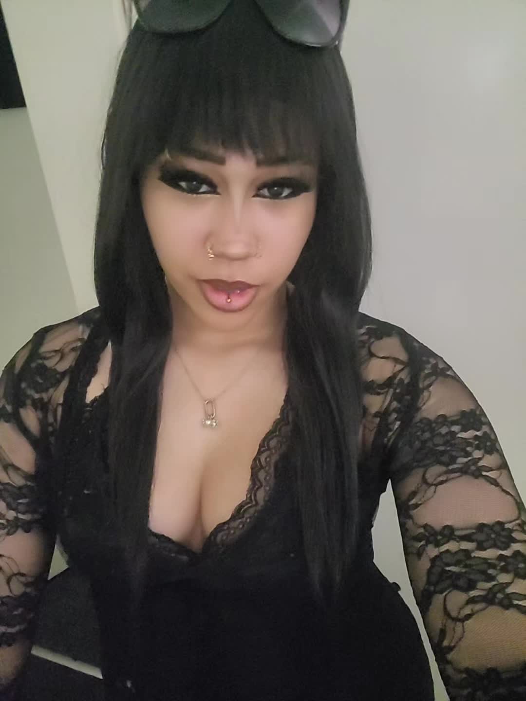 @๐ฒ๐๐
๐