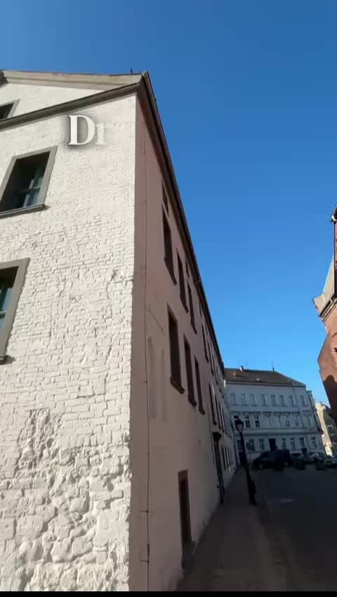 @SzDK
