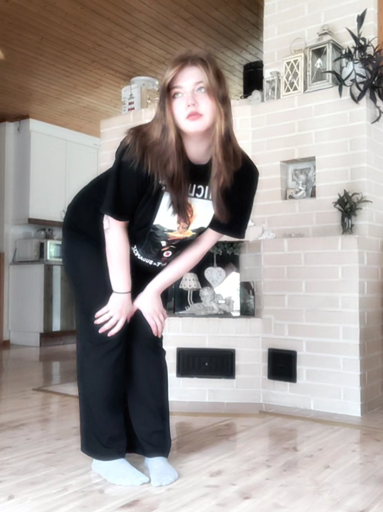 @Karina