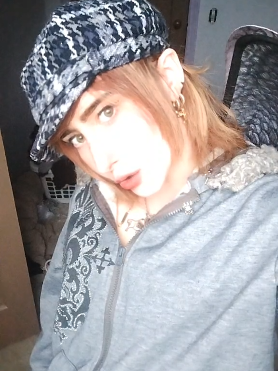 @P3RS3PHON3
