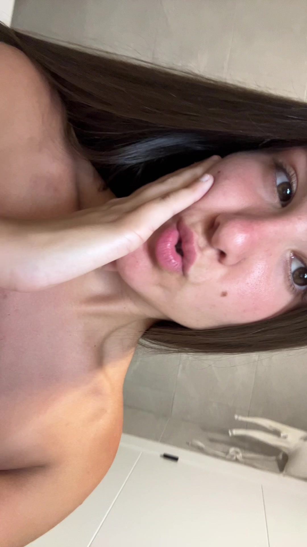 @Luc&iacute;a Jim&eacute;nez