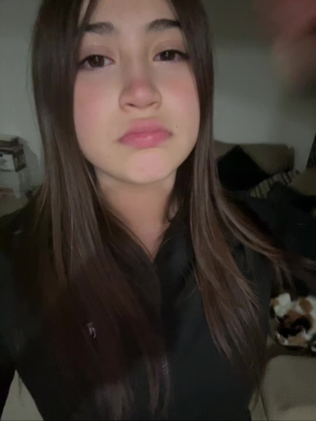 @Auraa