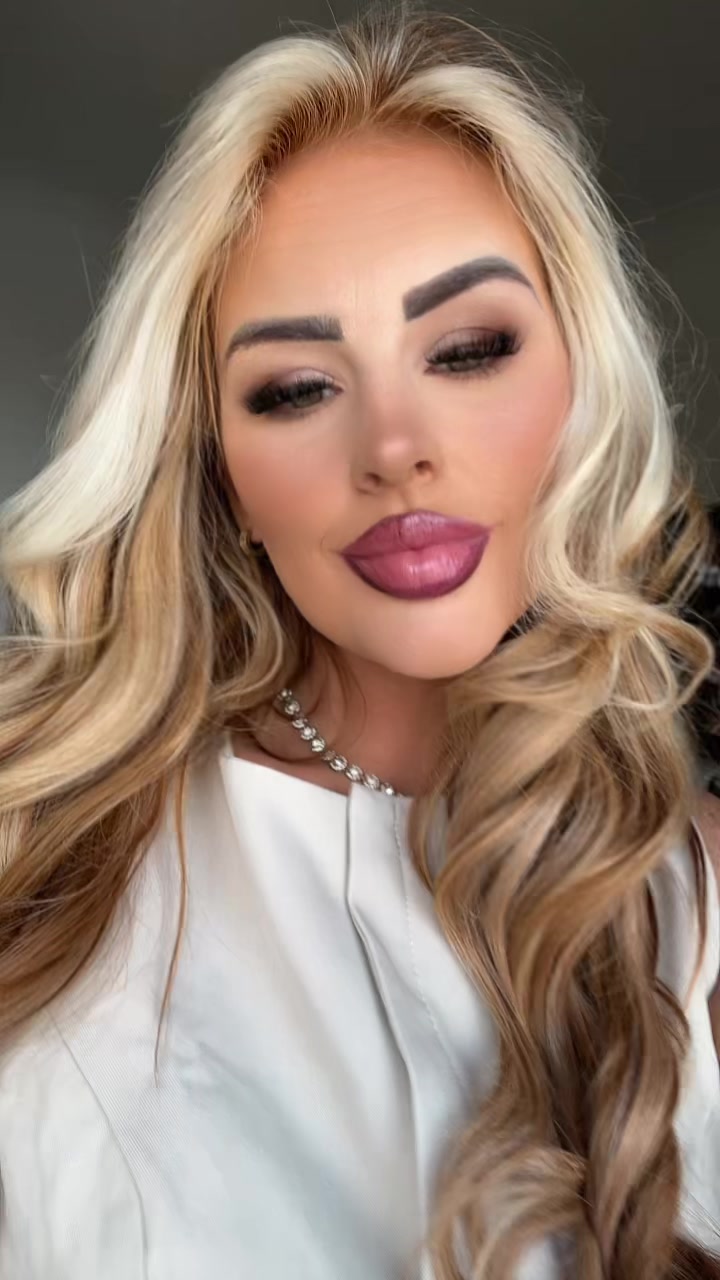 @🧚🏼&zwj;♀️
