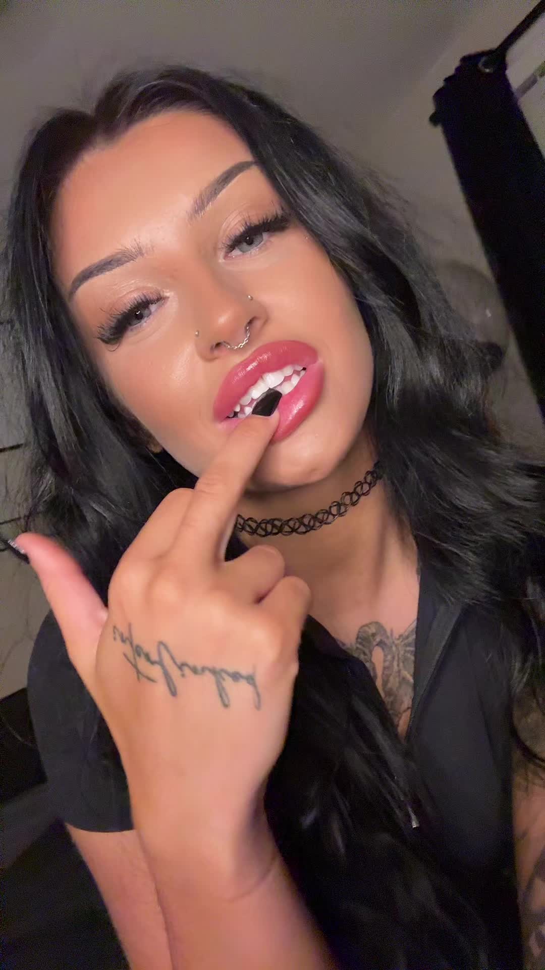 @Amy-leigh Egan🦇
