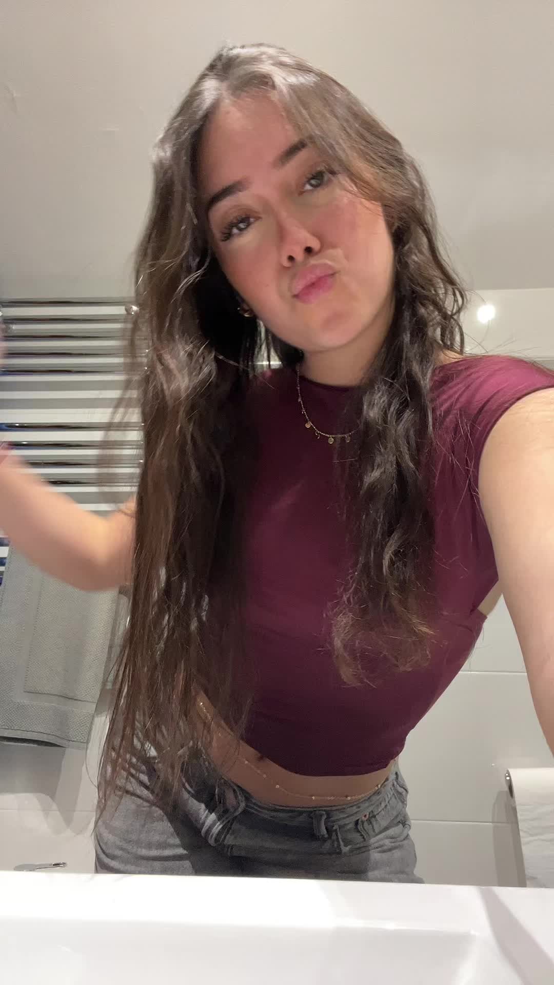 @anita