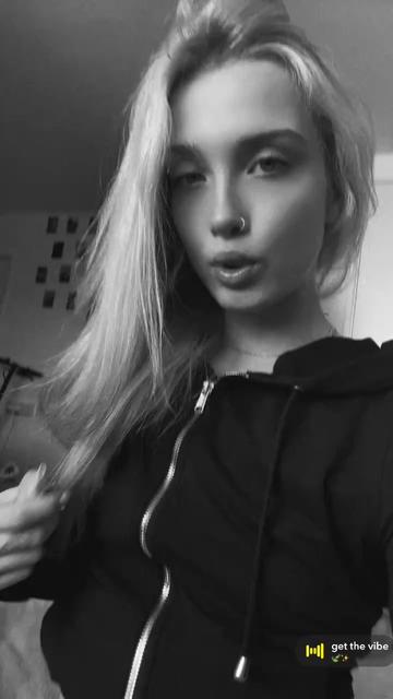 @Hollsxo21xo