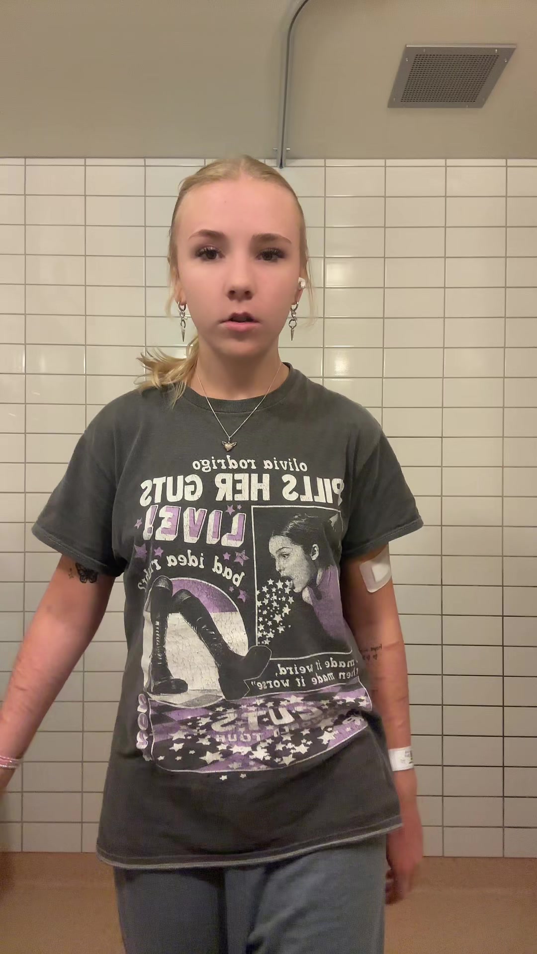 @hillevi