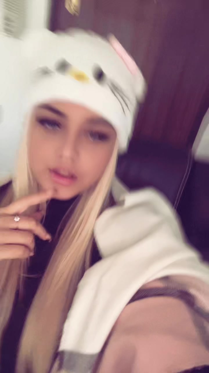 @Lorena Burlacu