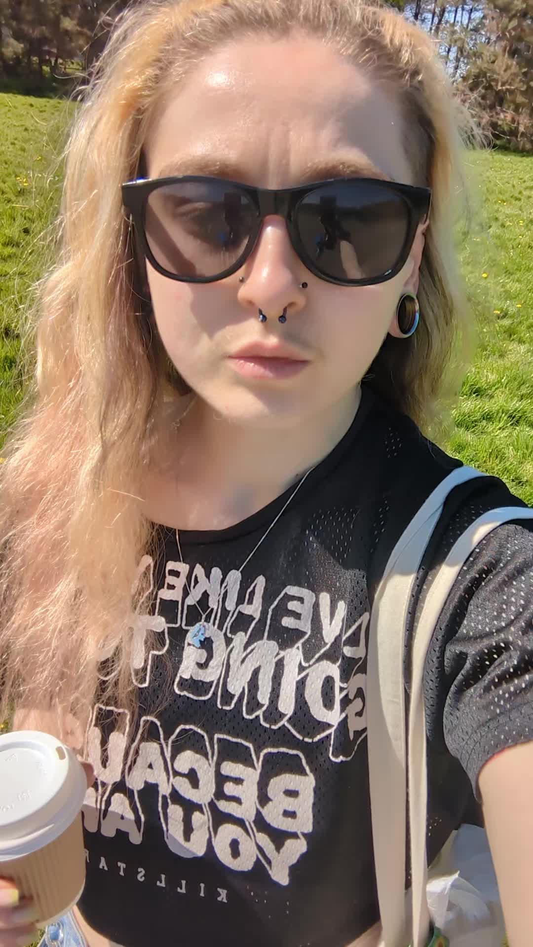 @tara-toenail