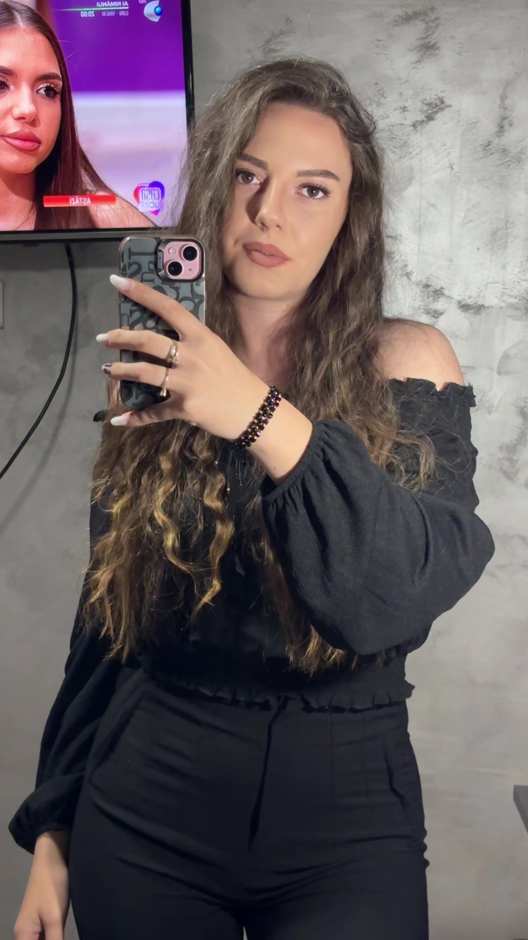 @Andreeaa