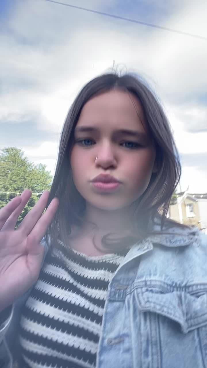 @x.brookee.x13