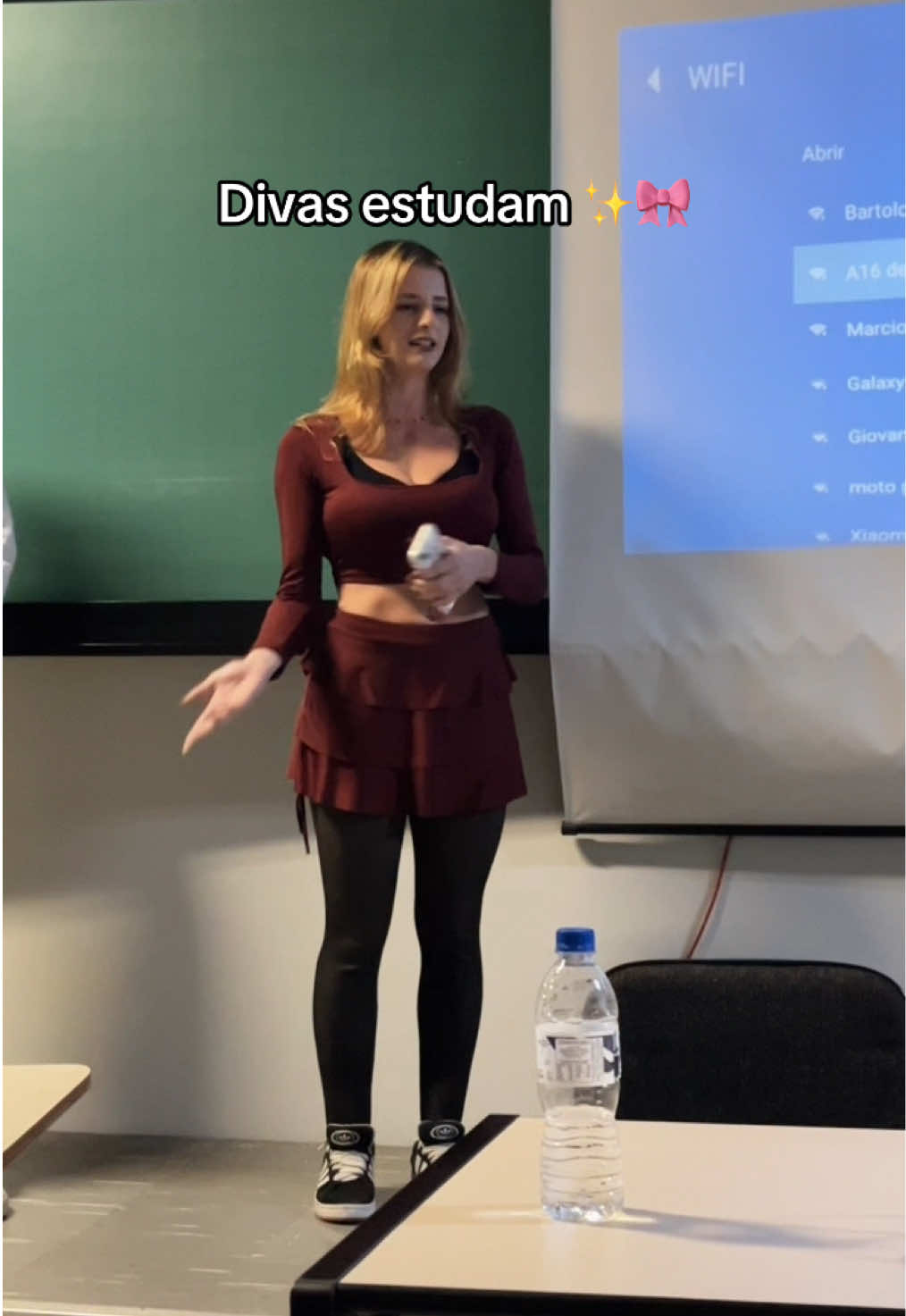 @juliabartoloo