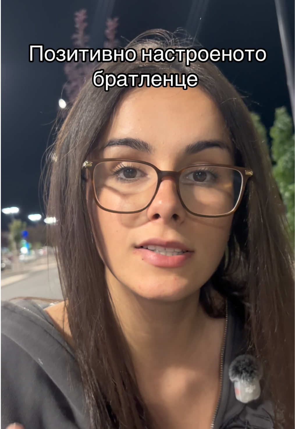 @Aivi