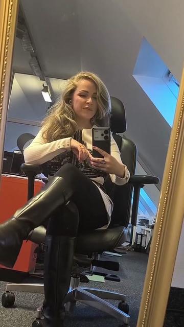 @Elena Rodina