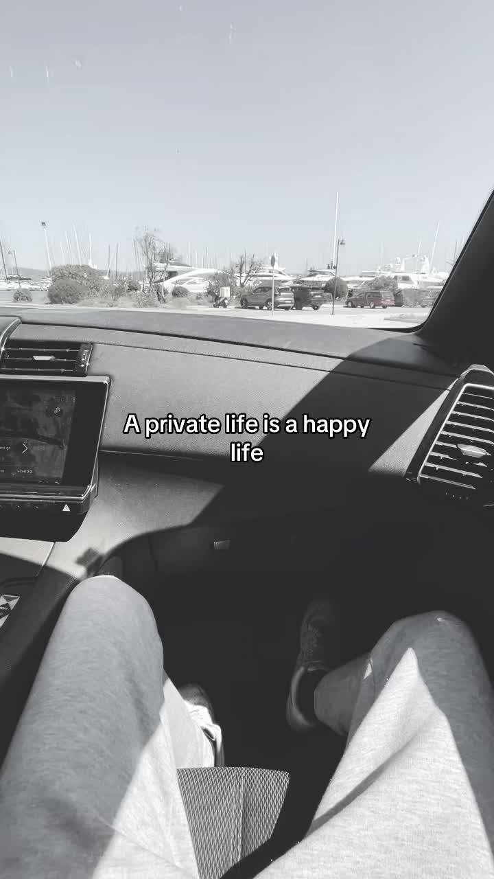 @๐๐๐ฏ๐๐โ