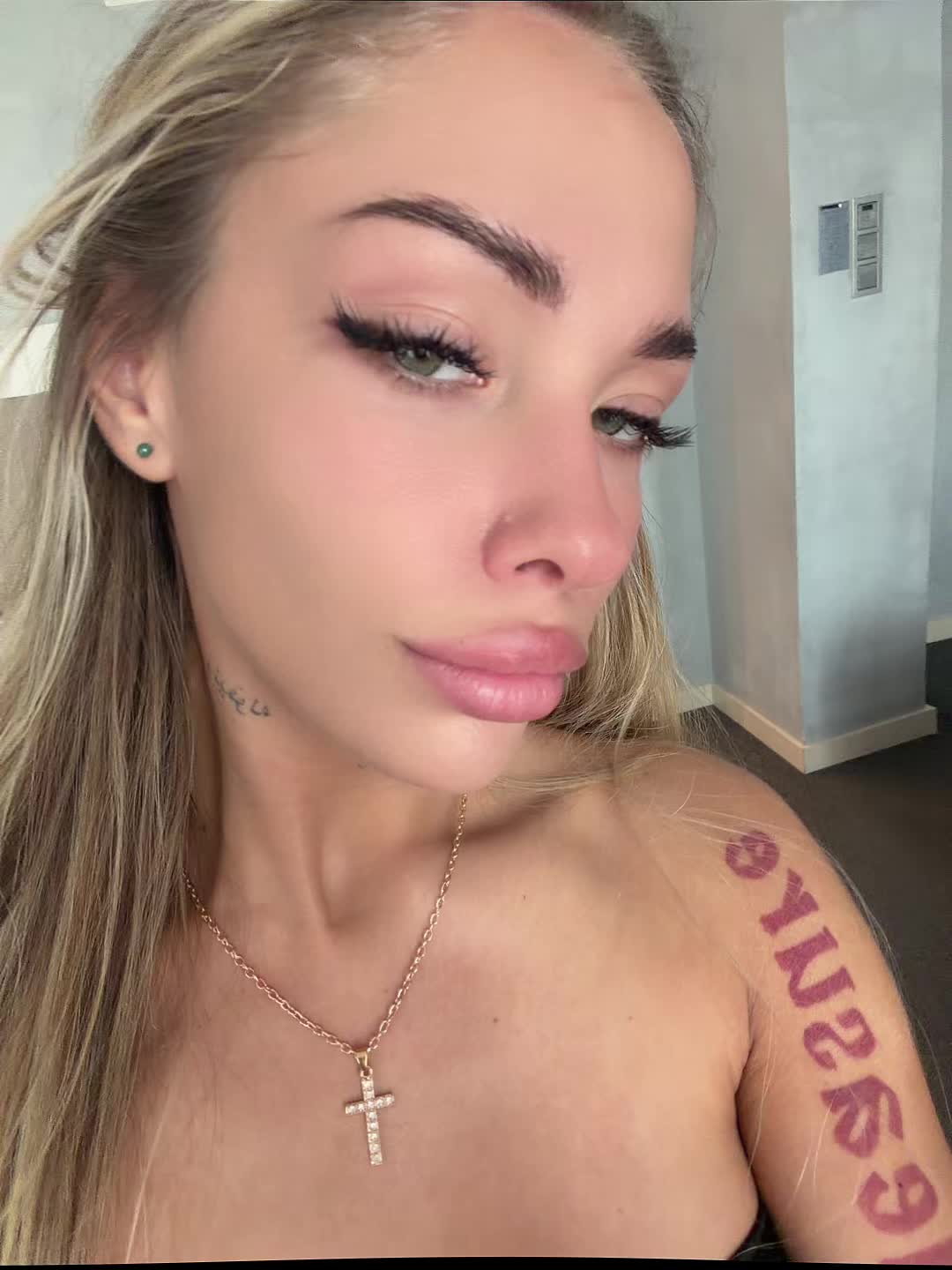 @iskrispi