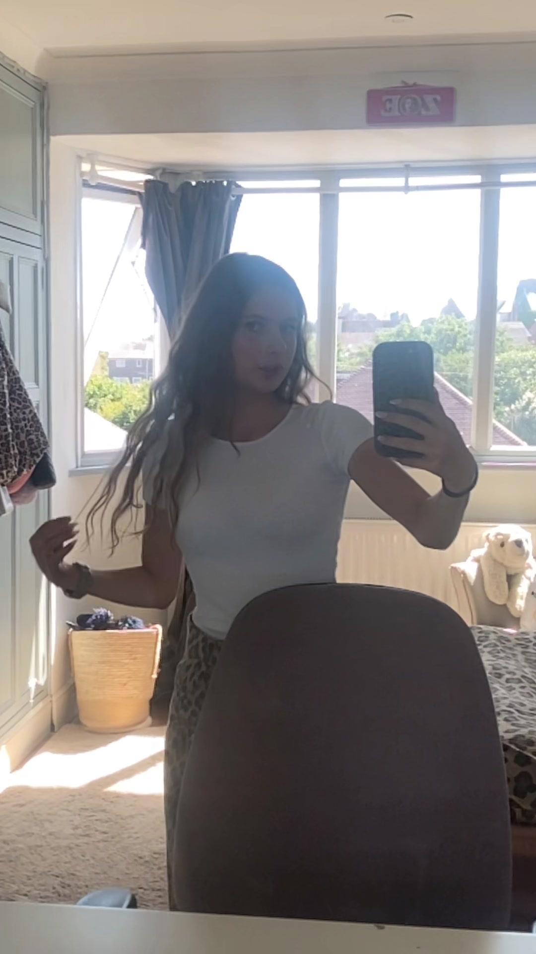 @Zoezarembaevans(mainaccount)