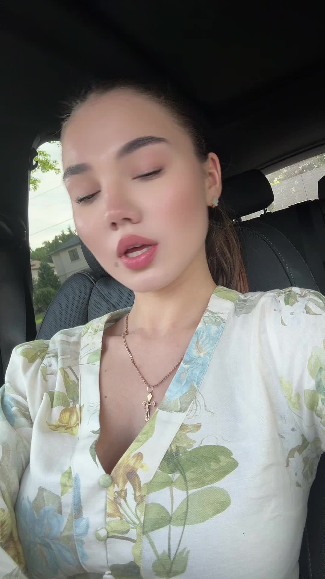 @𝒜.