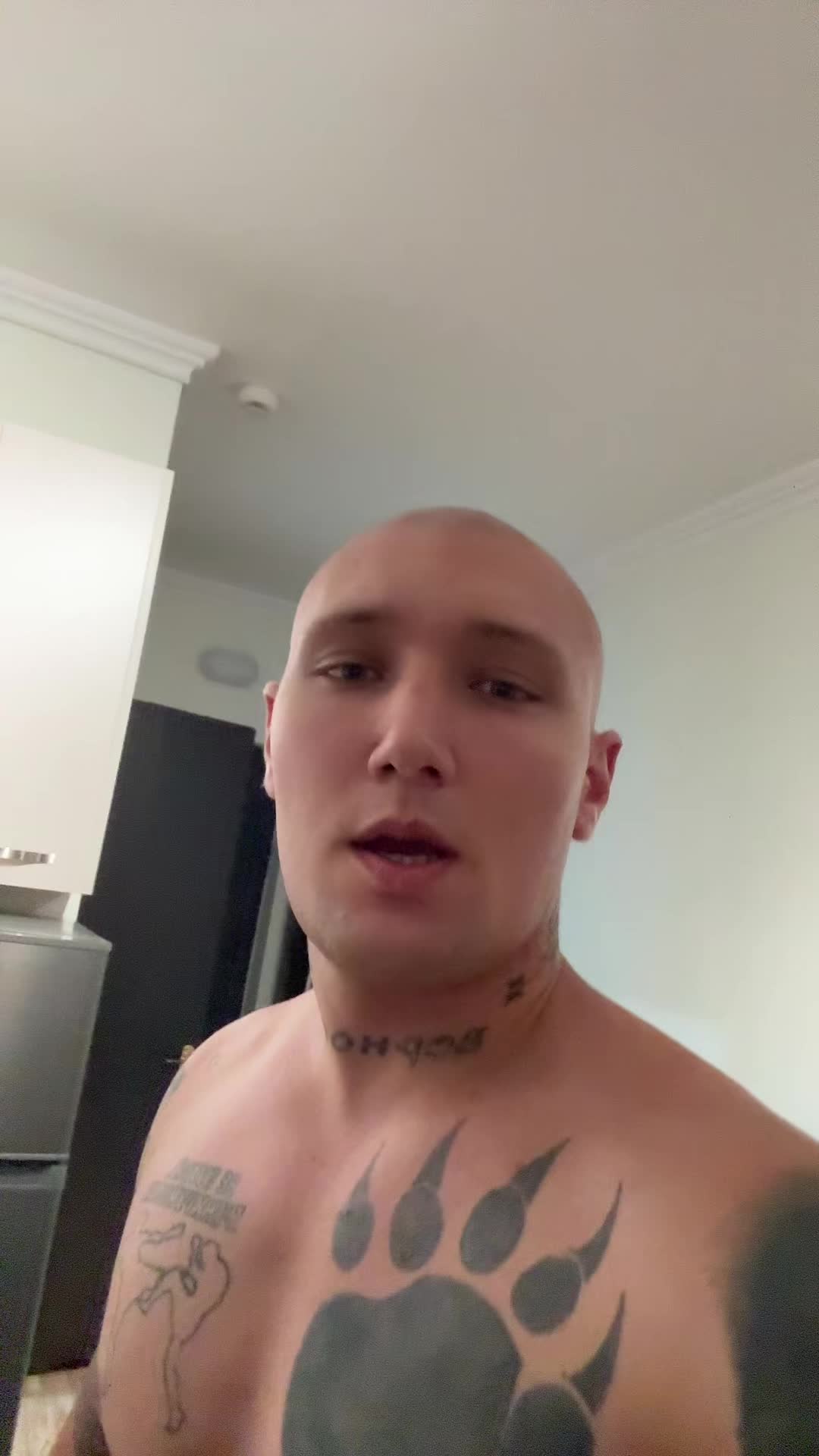 @xuliganov___