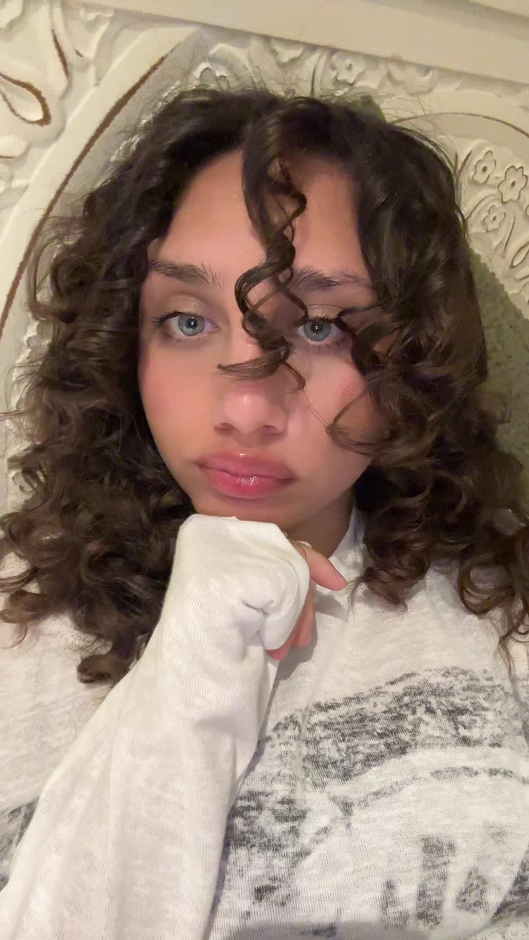 @Maryooma