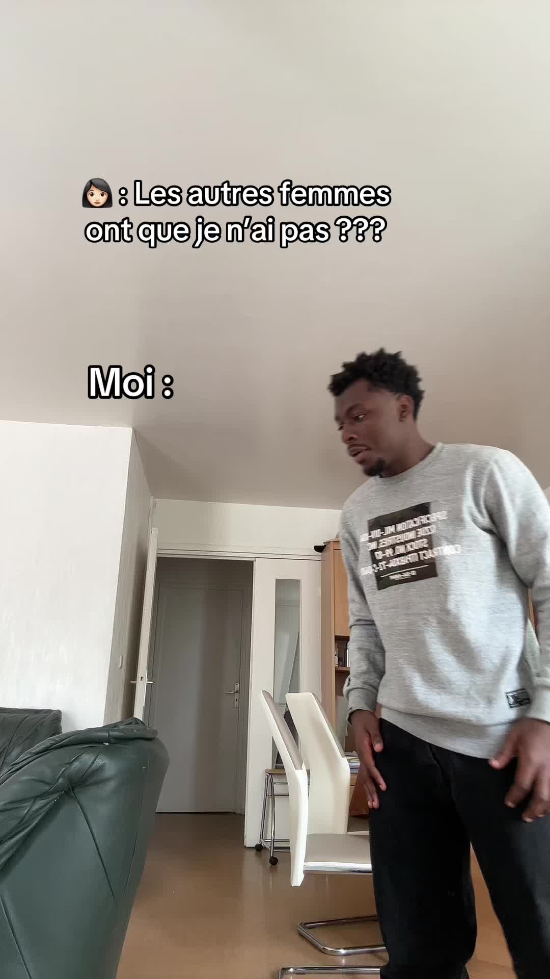@C’EST CHRIS