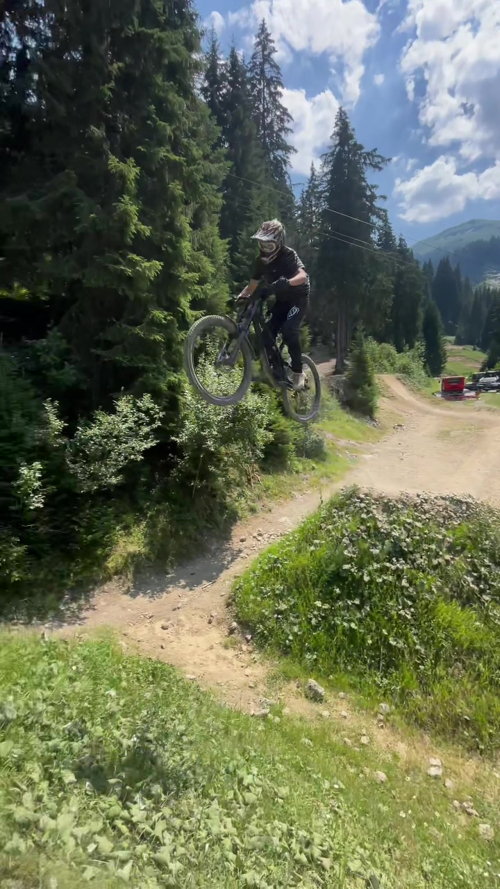 @🚲𝑫𝒂𝒊𝒔𝒚🚲